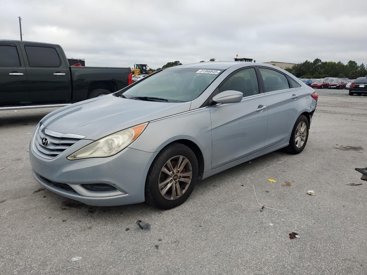 2011 HYUNDAI SONATA