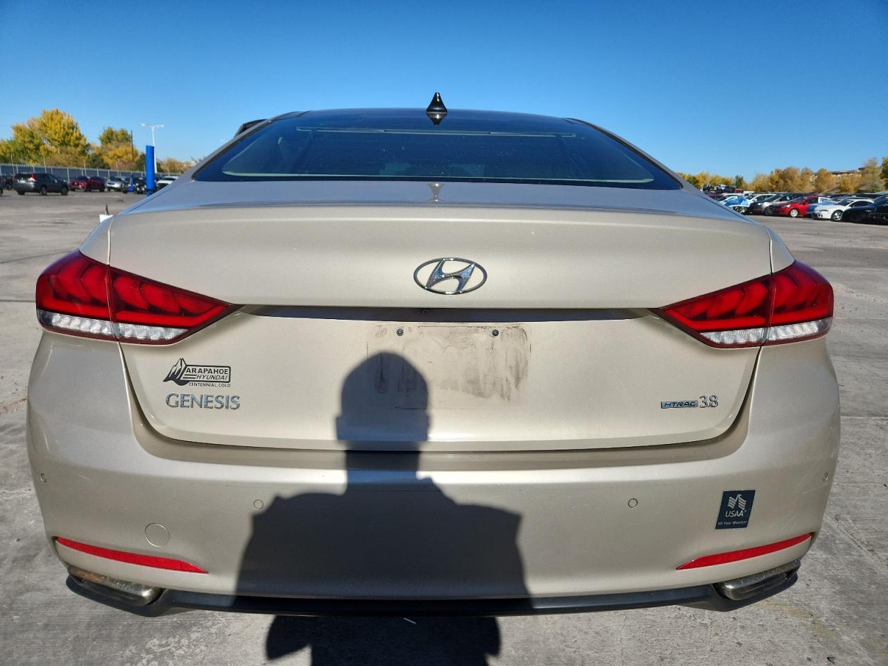 2015 HYUNDAI GENESIS
