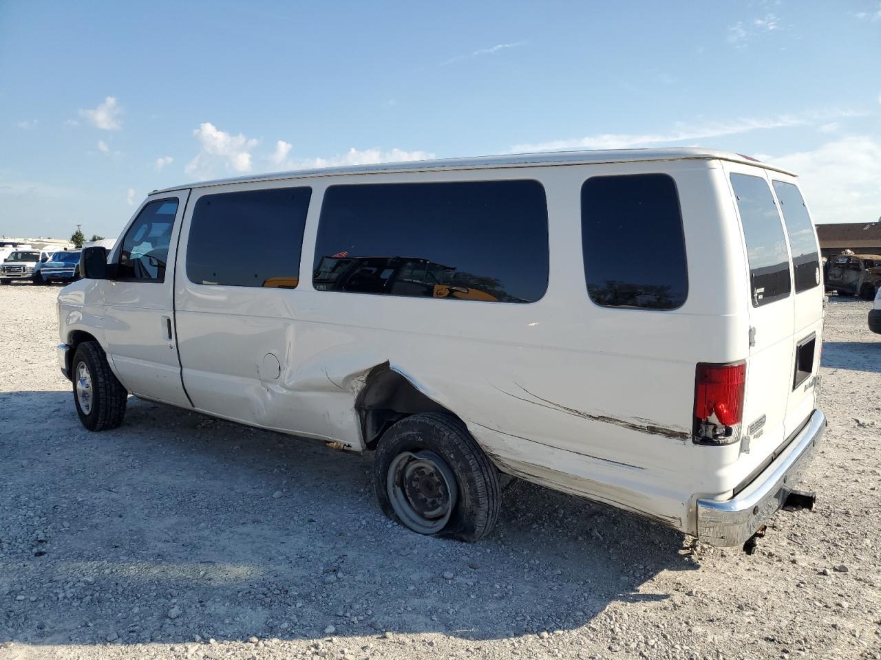 2010 FORD ECONOLINE