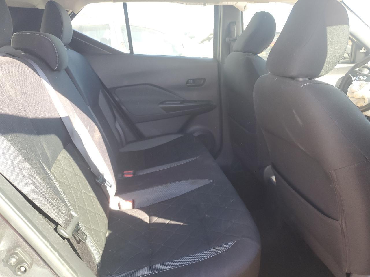 2019 NISSAN KICKS