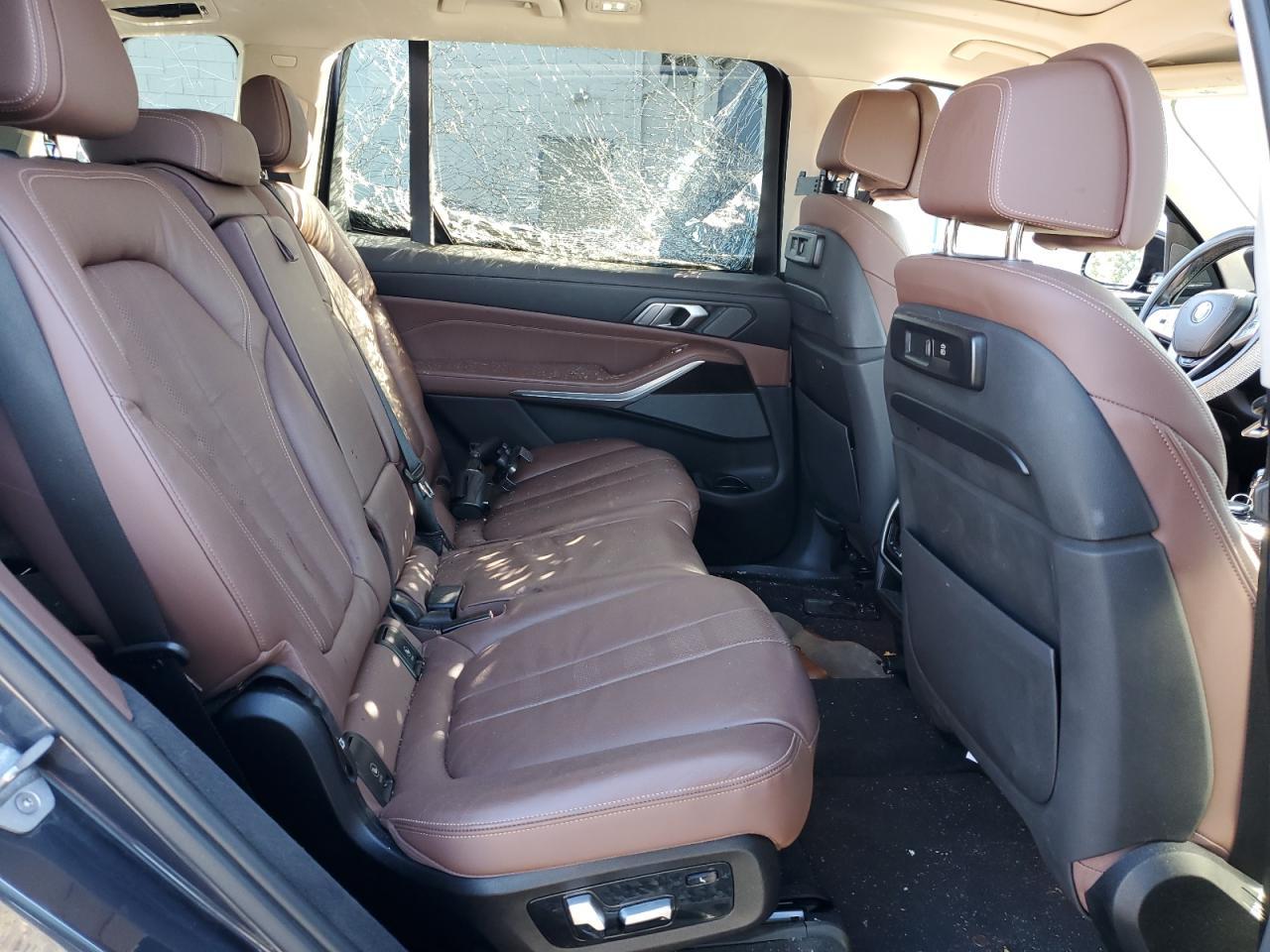 2019 BMW X7