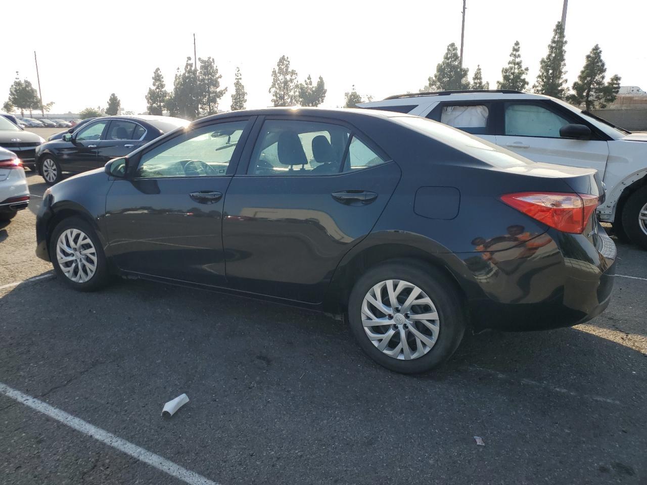 2019 TOYOTA COROLLA