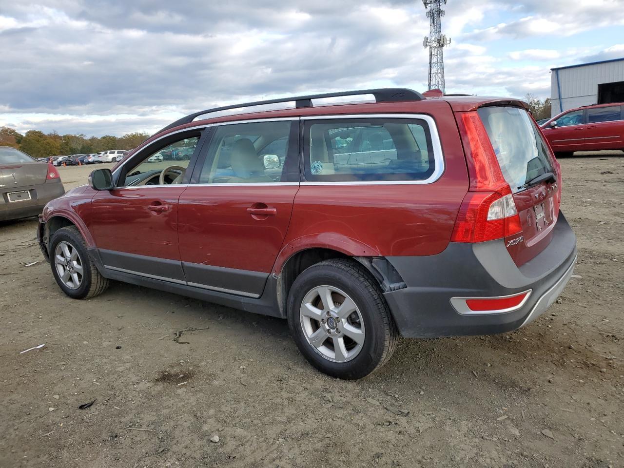 2011 VOLVO XC70