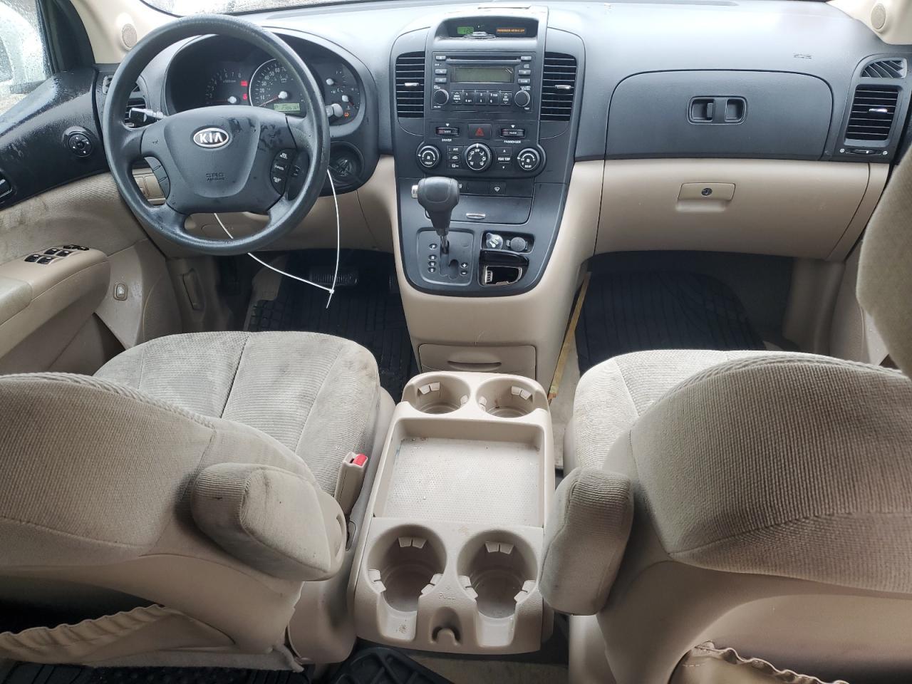 2008 KIA SEDONA