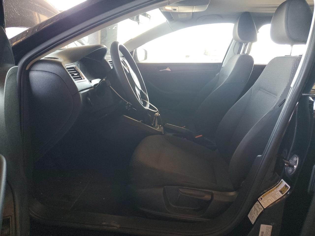 2012 VOLKSWAGEN JETTA