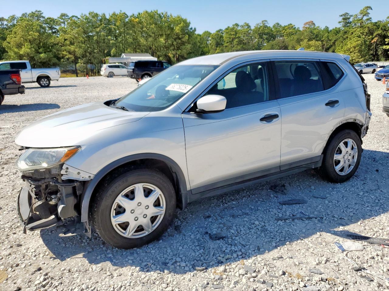 2017 NISSAN ROGUE