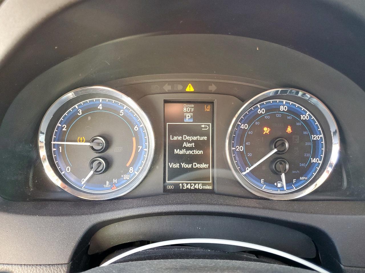 2017 TOYOTA COROLLA