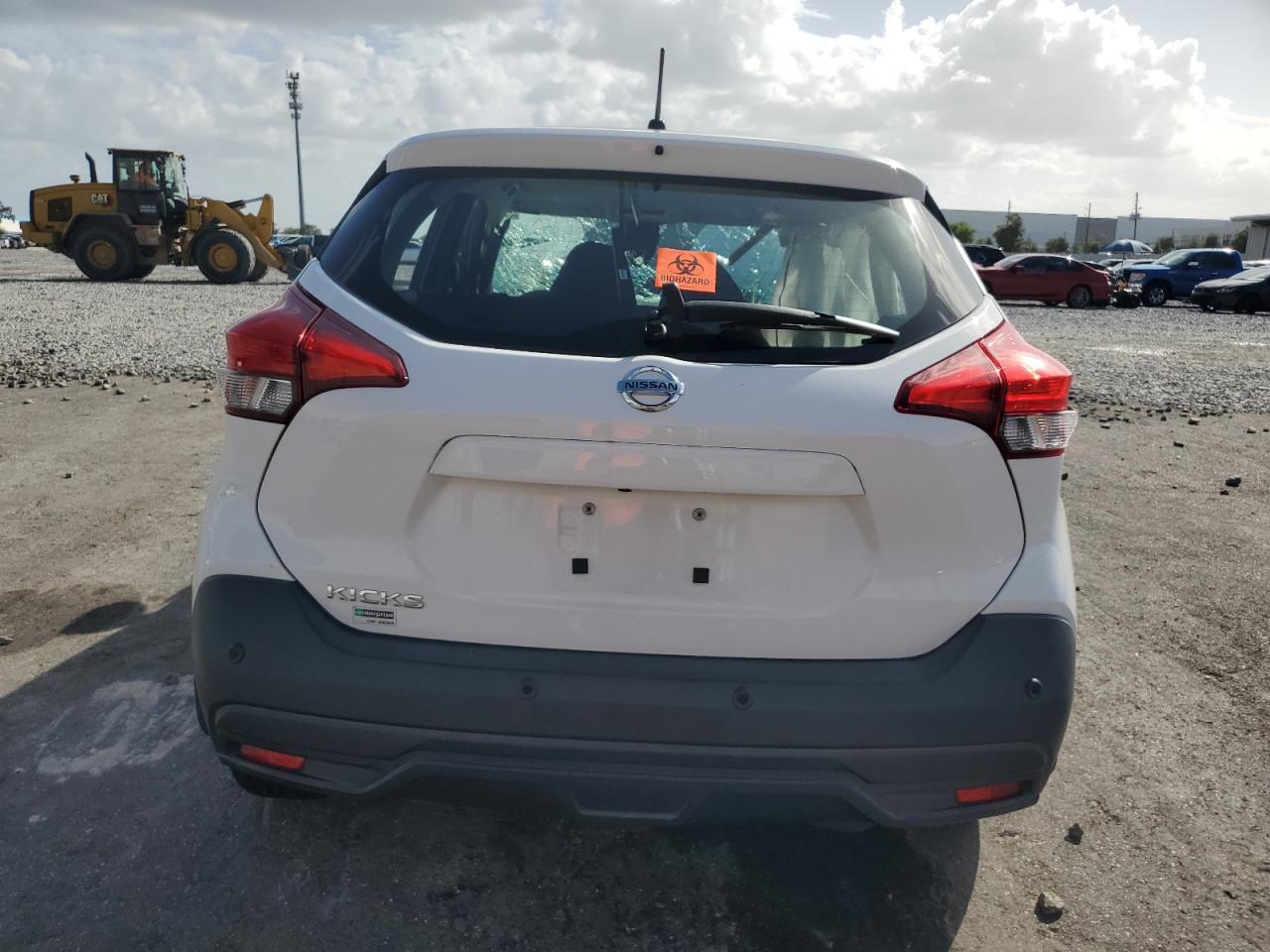 2020 NISSAN KICKS