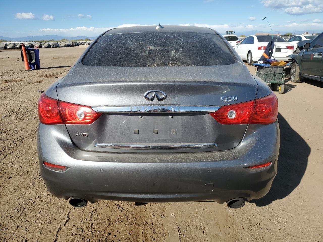 2016 INFINITI Q50