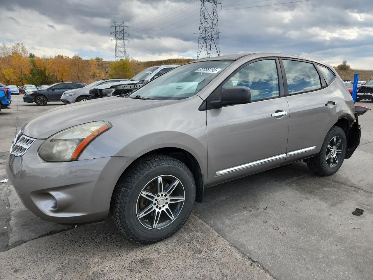 2014 NISSAN ROGUE