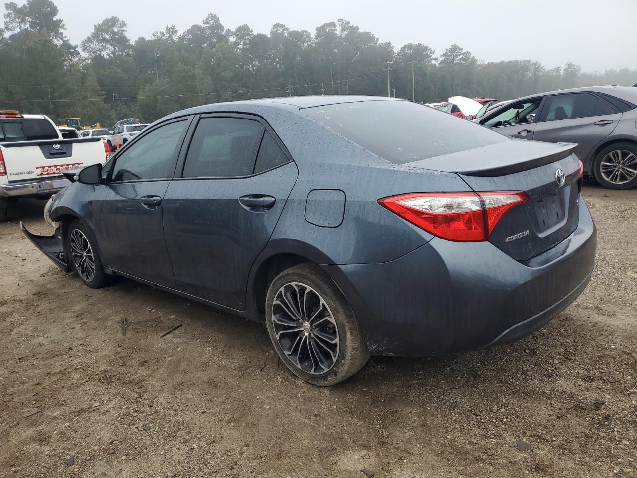 2015 TOYOTA COROLLA