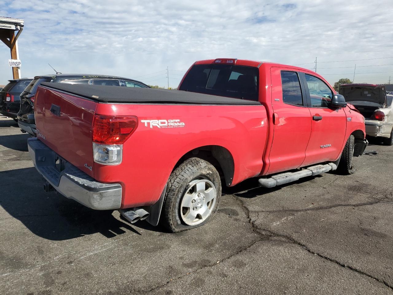 2012 TOYOTA TUNDRA