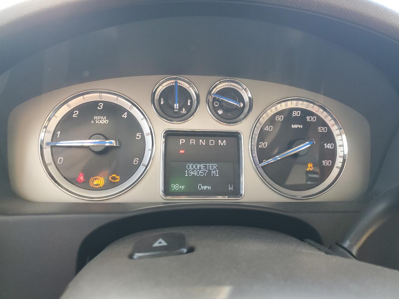 2018 CADILLAC Escalade ESV