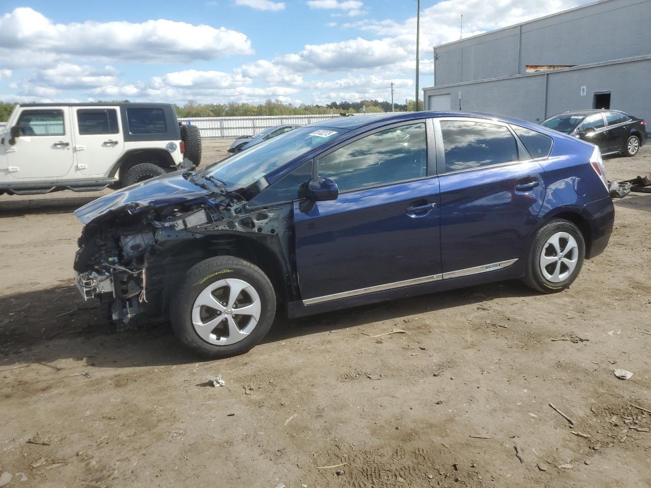 2014 TOYOTA PRIUS