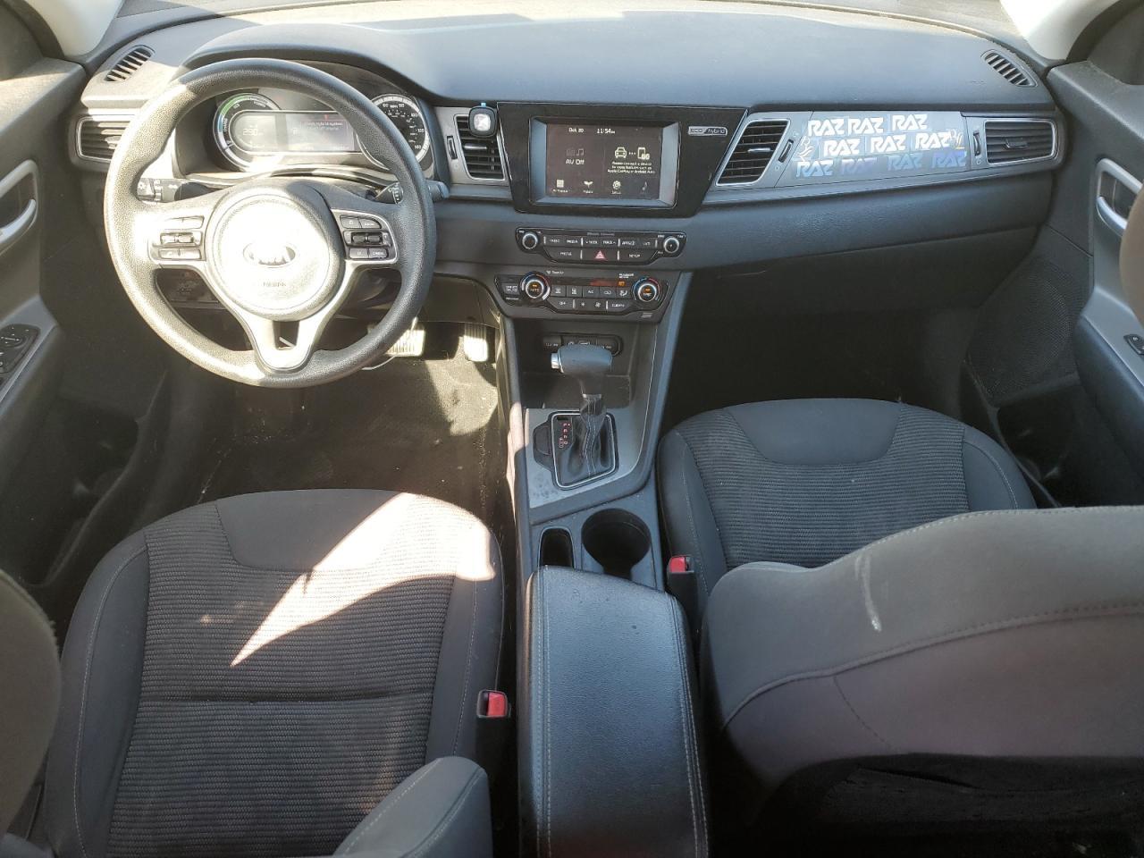 2017 KIA Niro