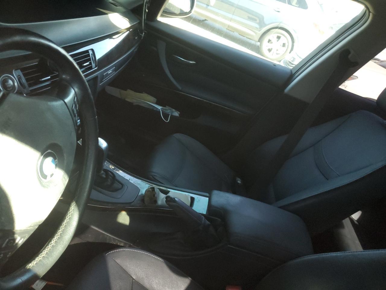 2011 BMW 3 SERIES