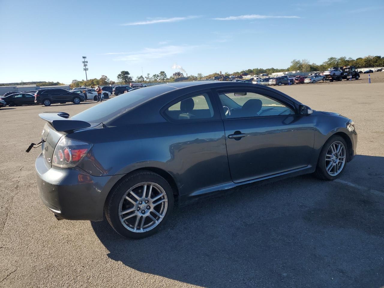 2010 TOYOTA SCION