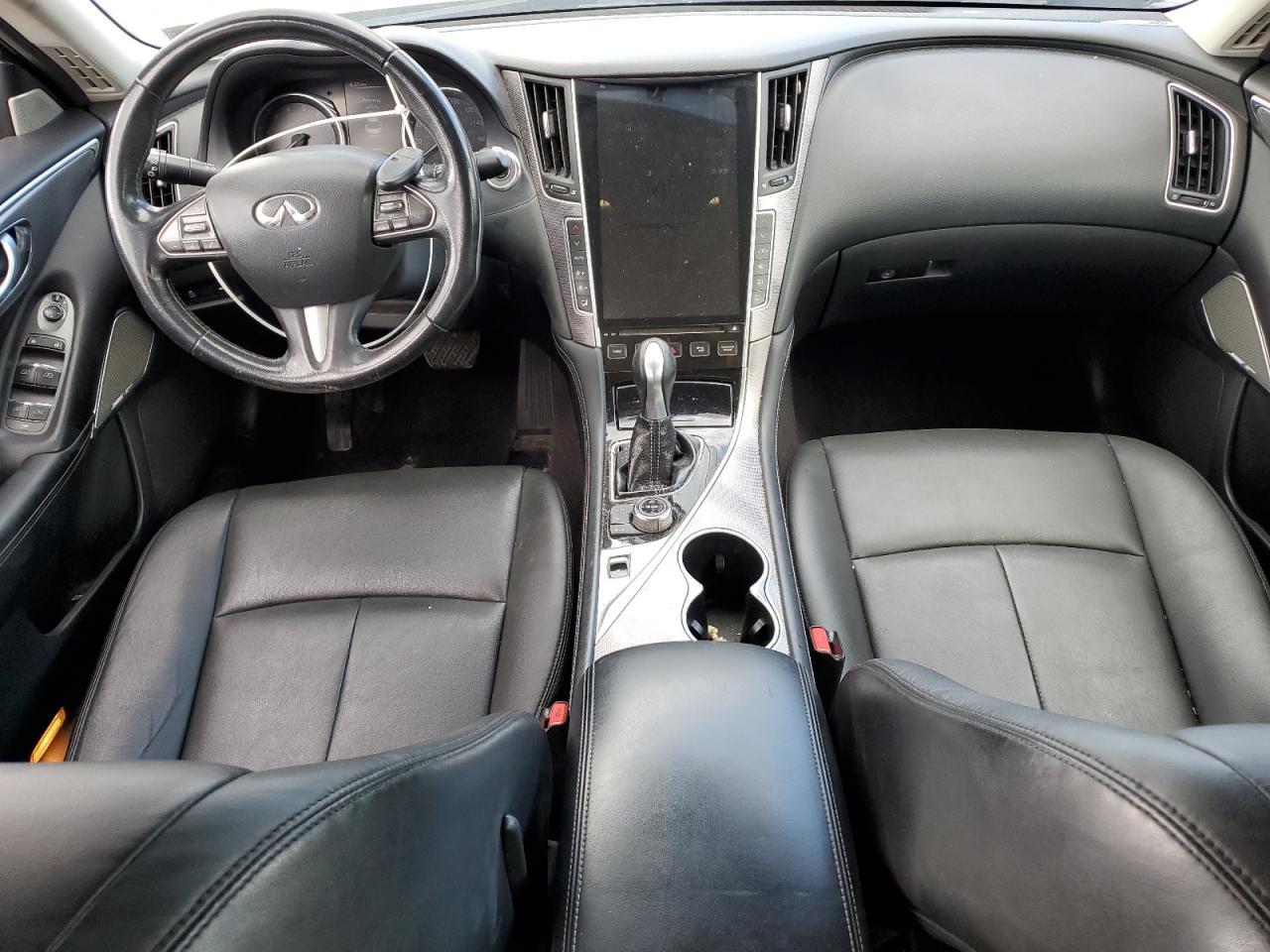 2017 INFINITI Q50