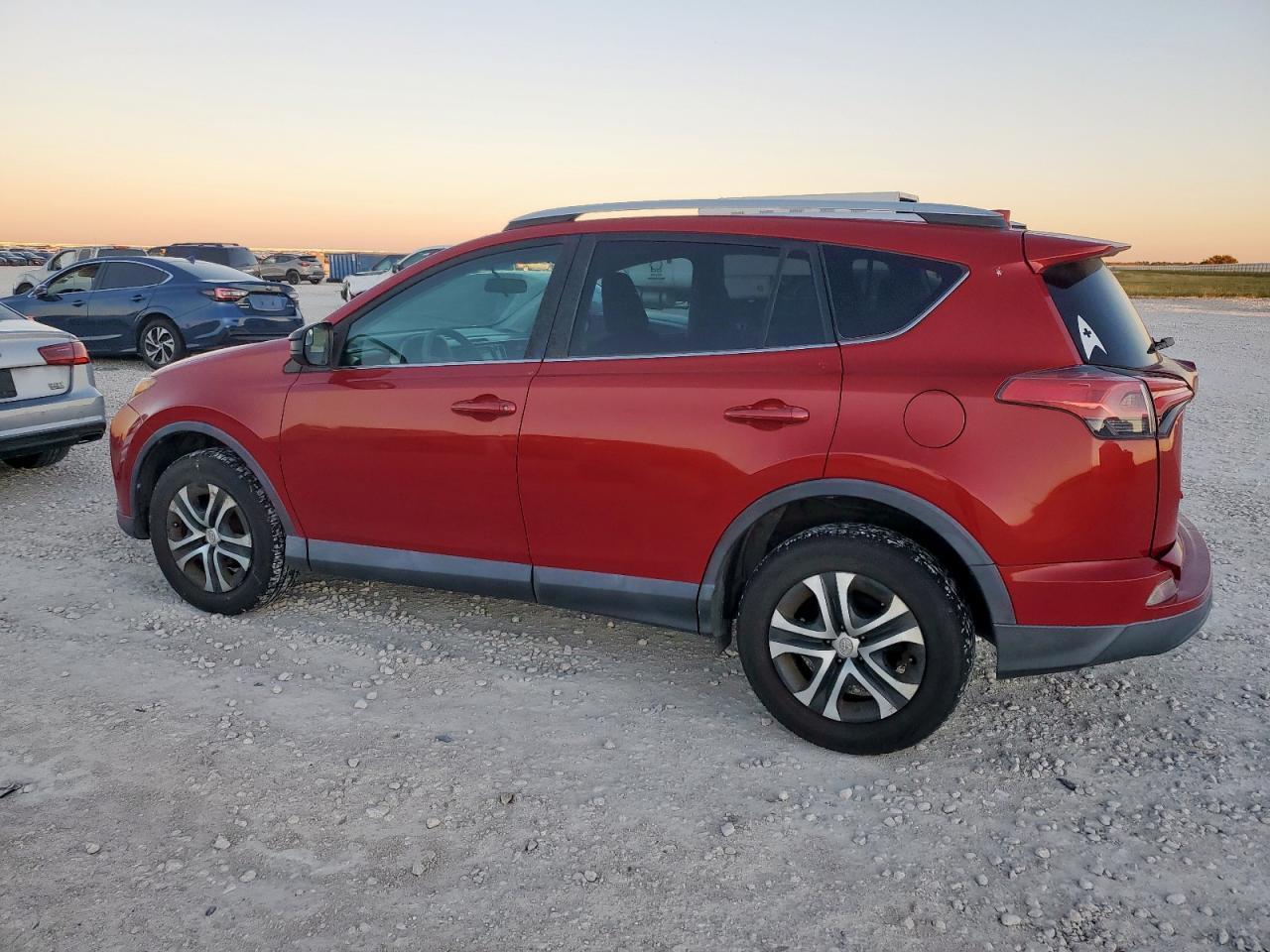 2016 TOYOTA RAV4