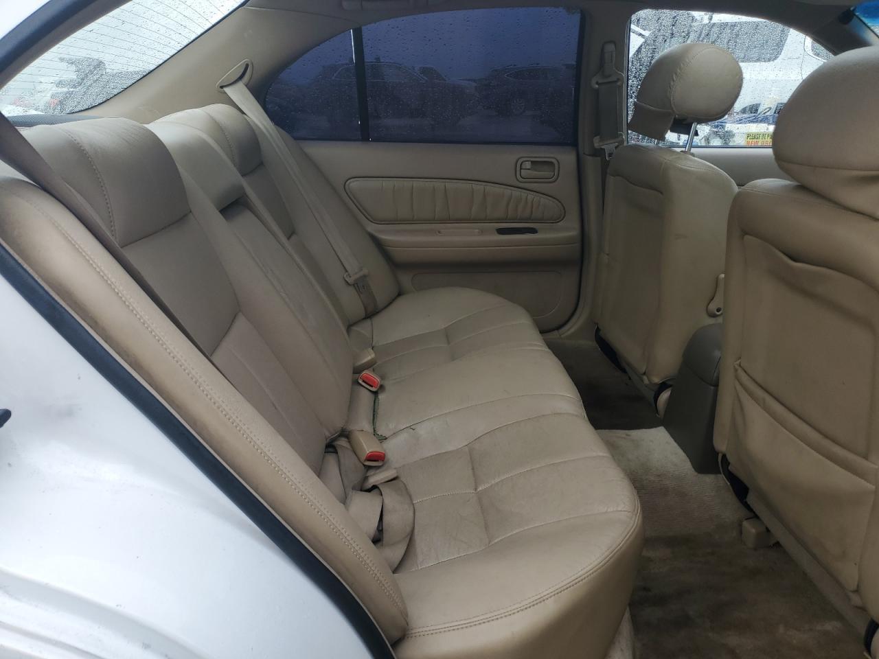 1998 NISSAN Maxima