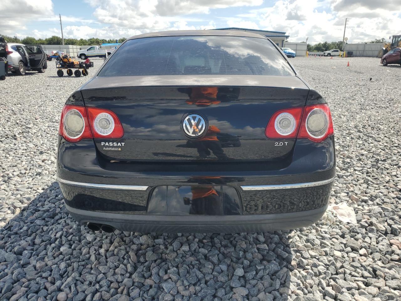 2007 VOLKSWAGEN Passat