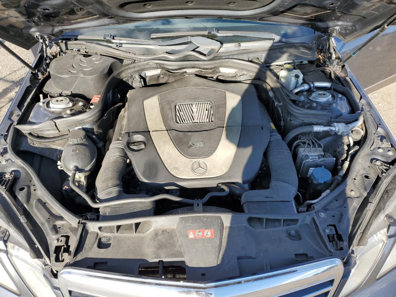 2011 MERCEDES-BENZ E-Class