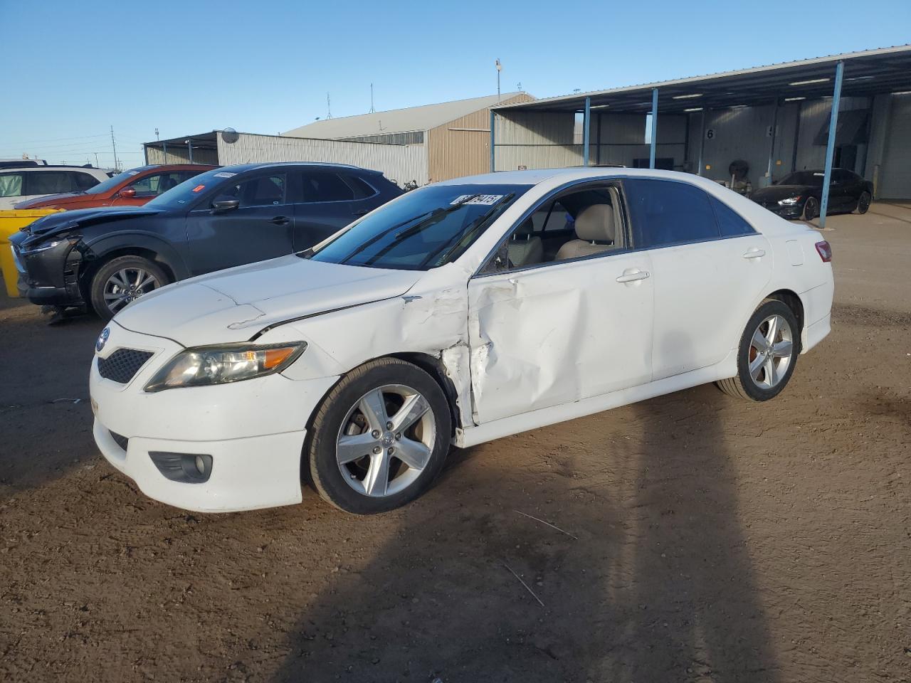 2011 TOYOTA CAMRY