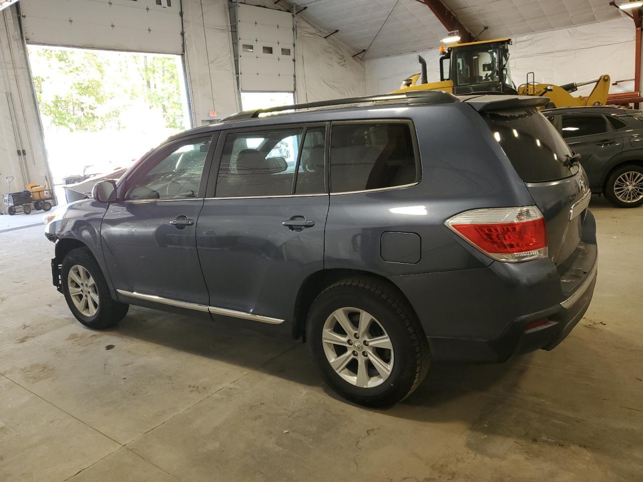 2013 TOYOTA HIGHLANDER