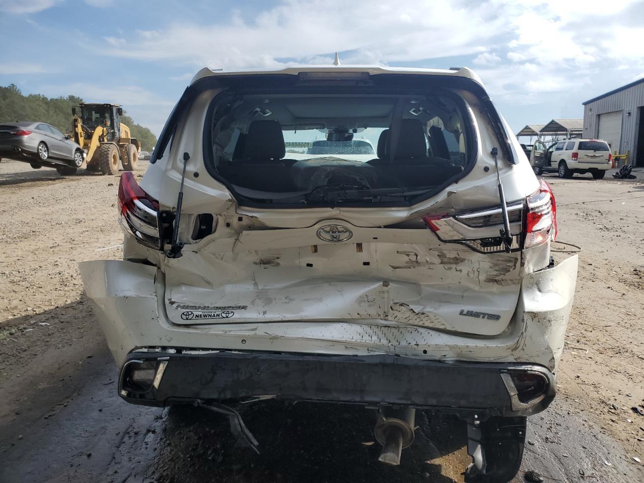 2019 TOYOTA HIGHLANDER