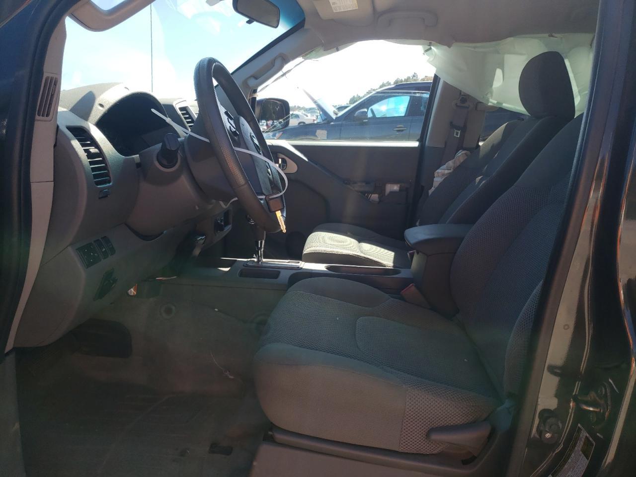 2015 NISSAN Frontier