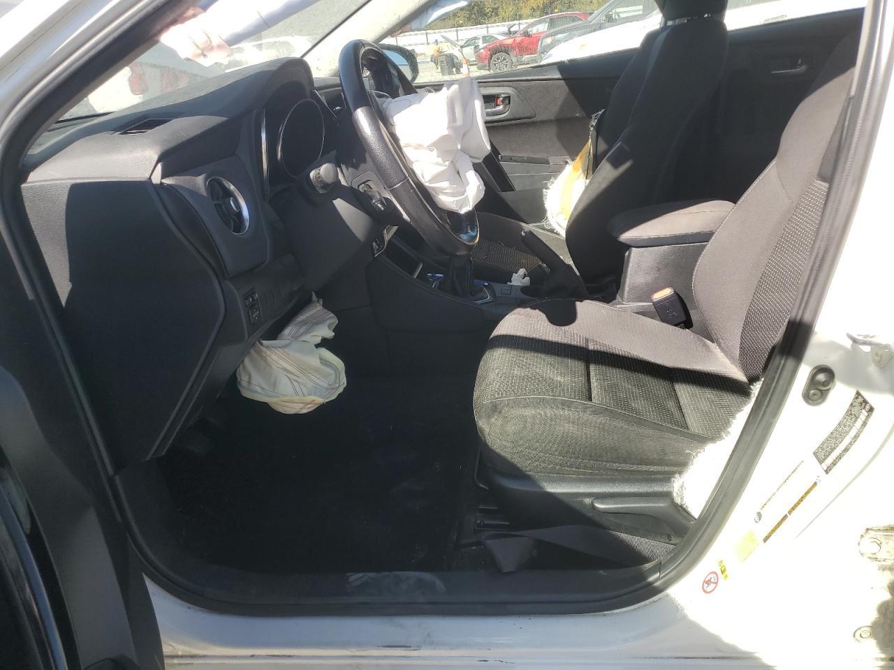 2016 TOYOTA SCION