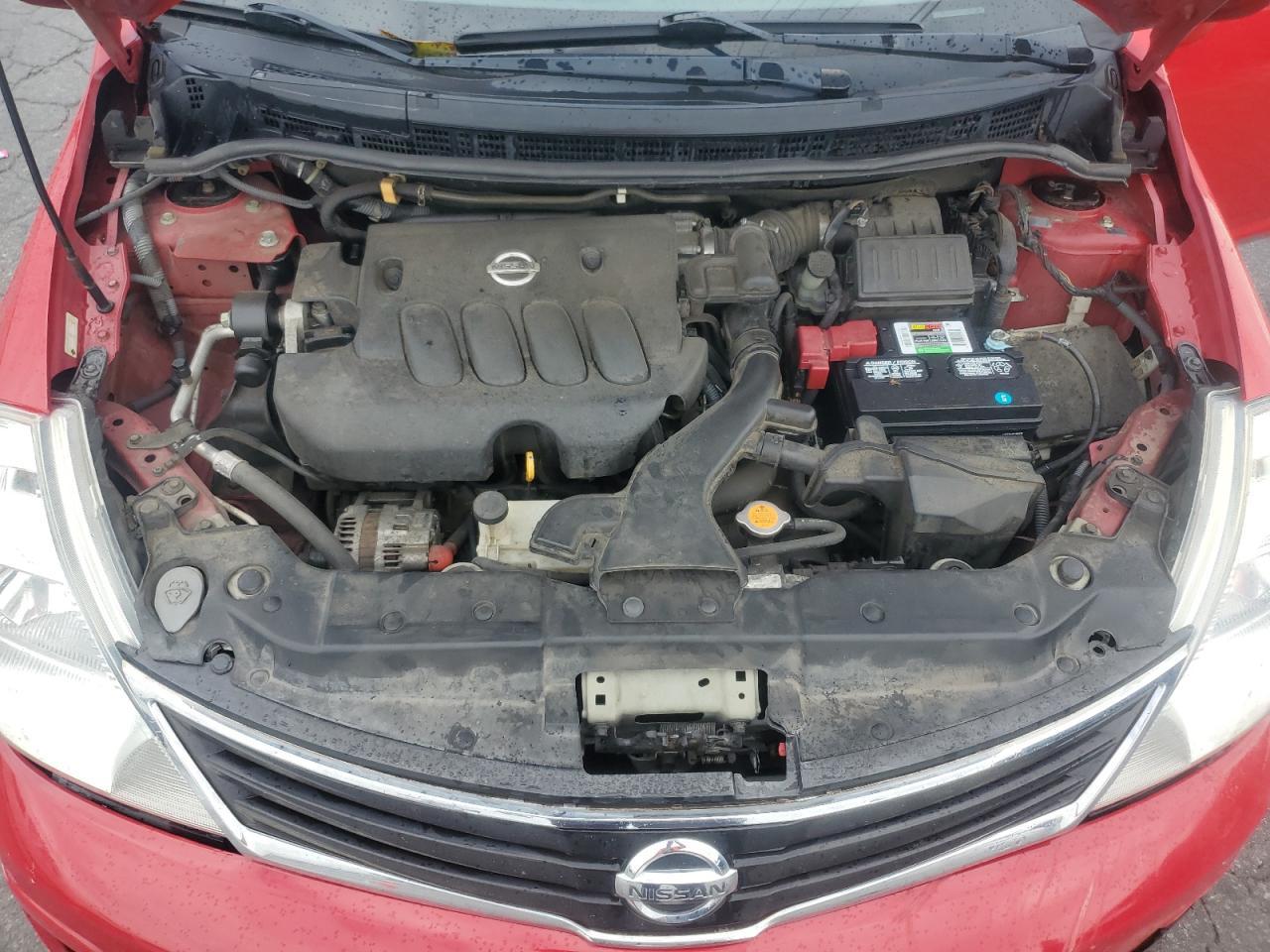 2011 NISSAN VERSA