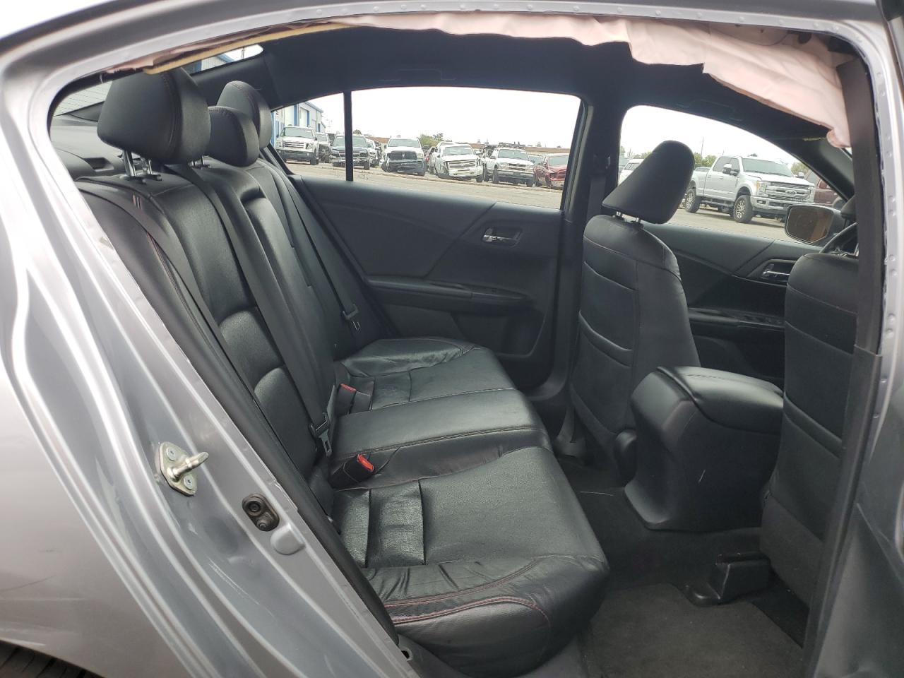 2017 HONDA ACCORD