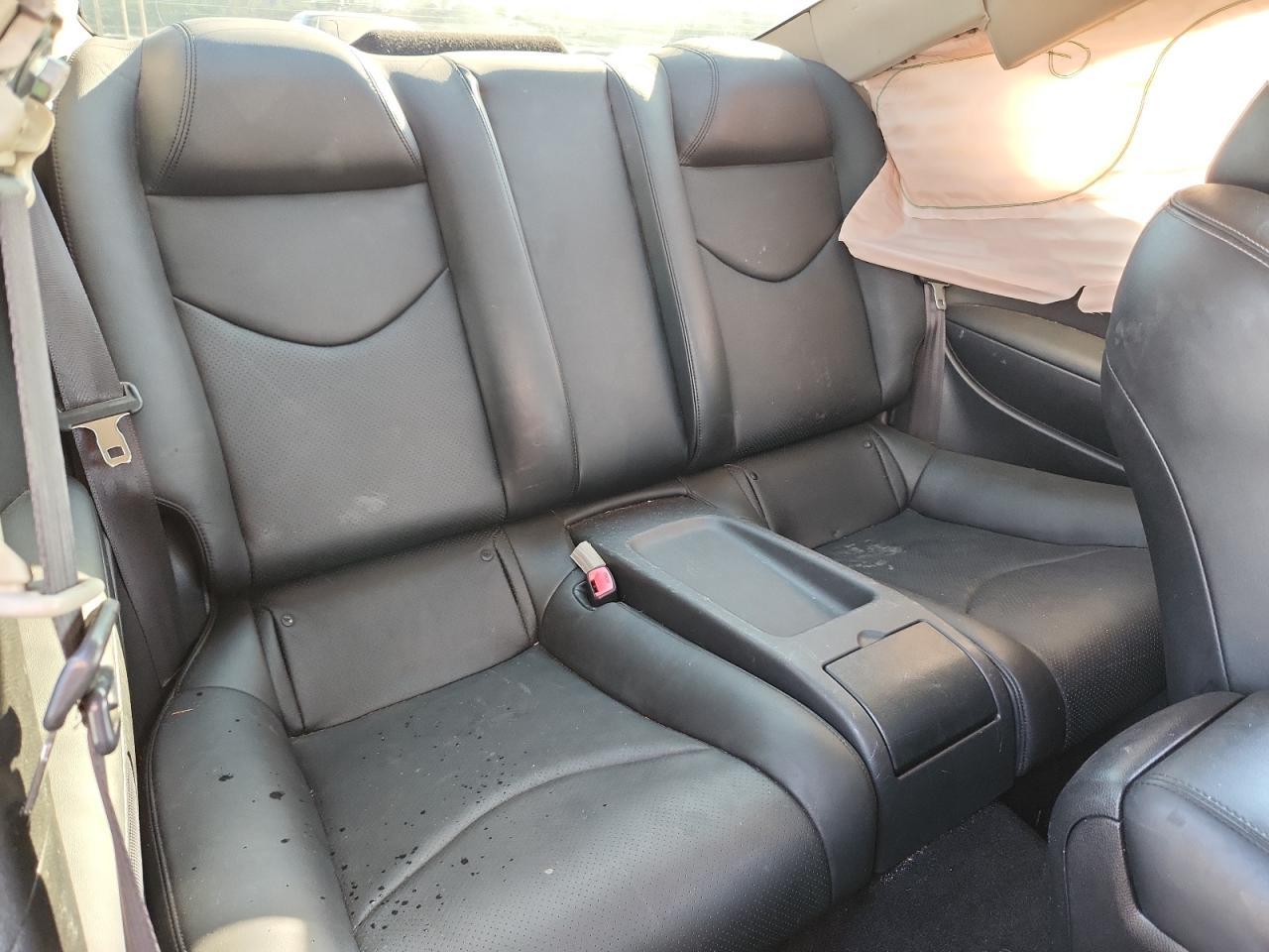 2012 INFINITI G37