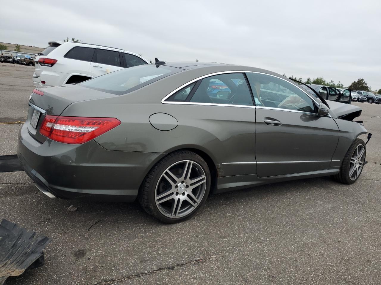 2010 MERCEDES-BENZ E-Class