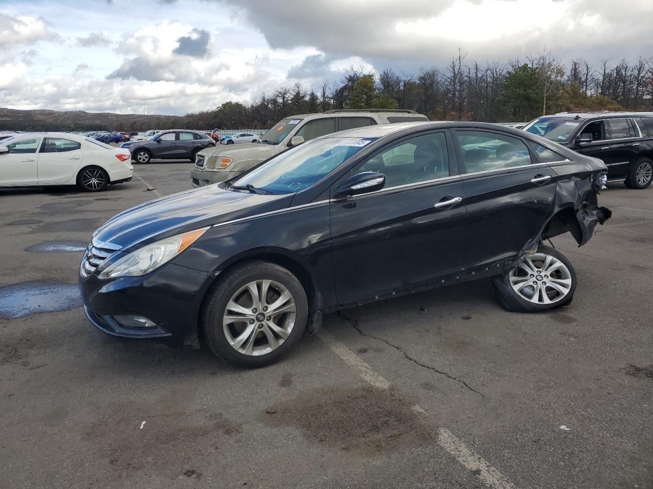 2013 HYUNDAI SONATA