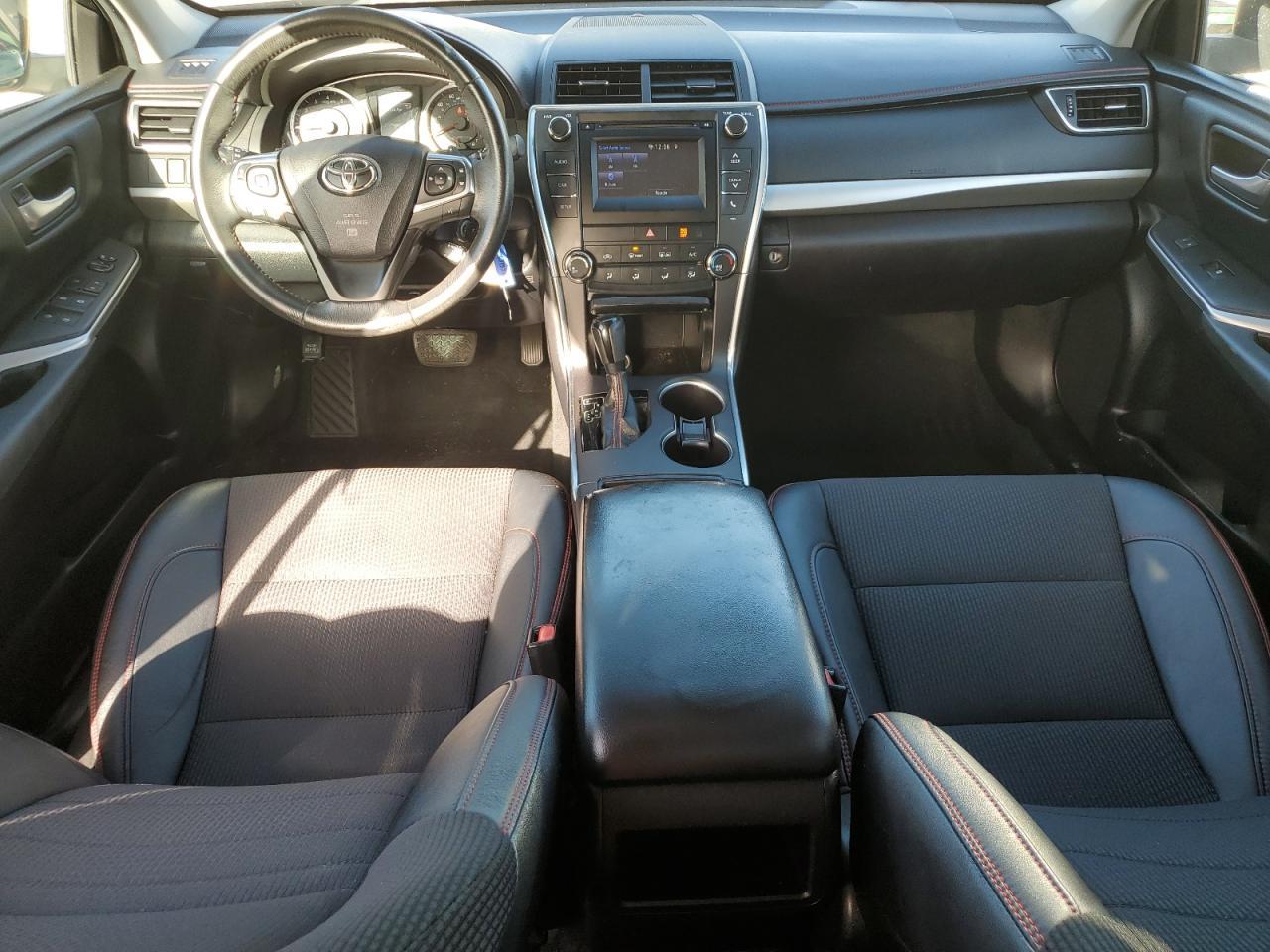 2017 TOYOTA CAMRY