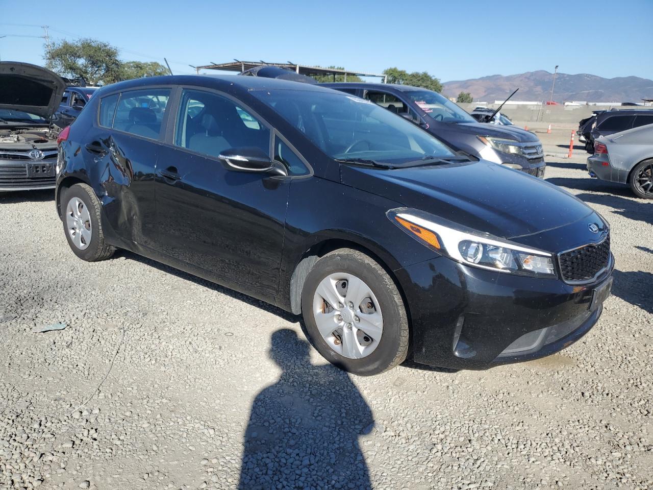 2017 KIA FORTE