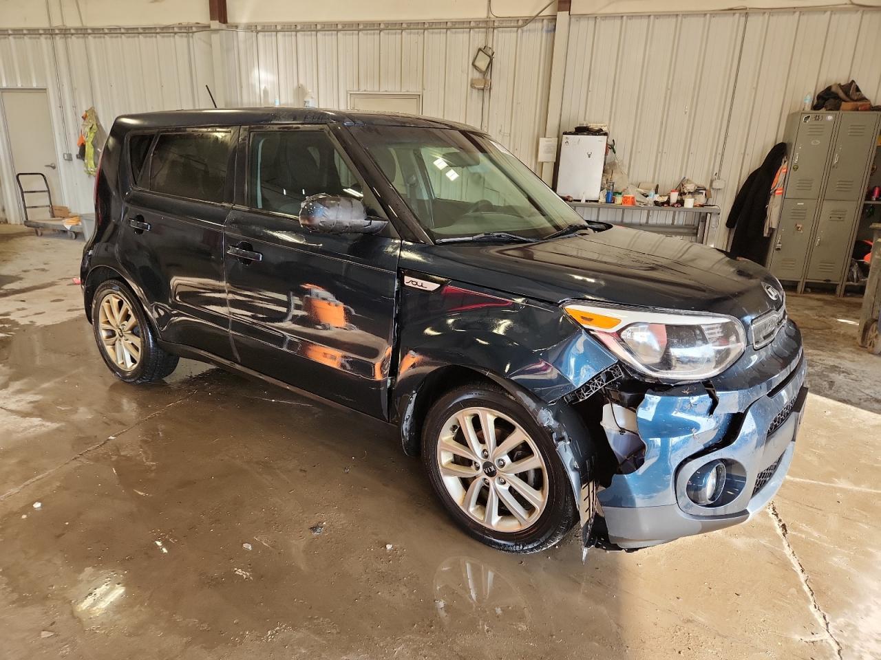 2017 KIA SOUL
