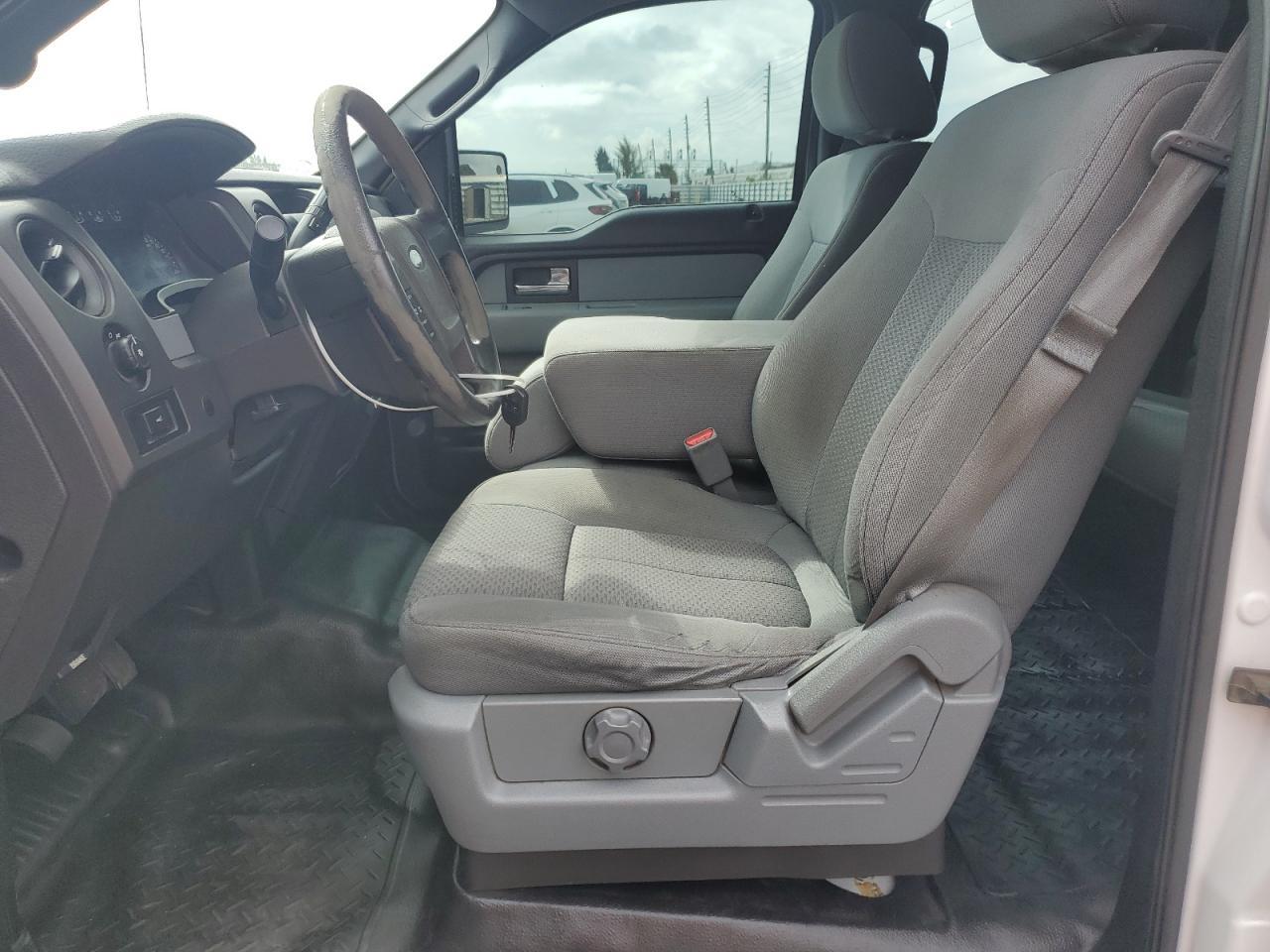 2014 FORD F-150