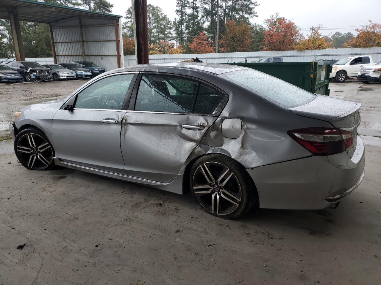 2017 HONDA ACCORD