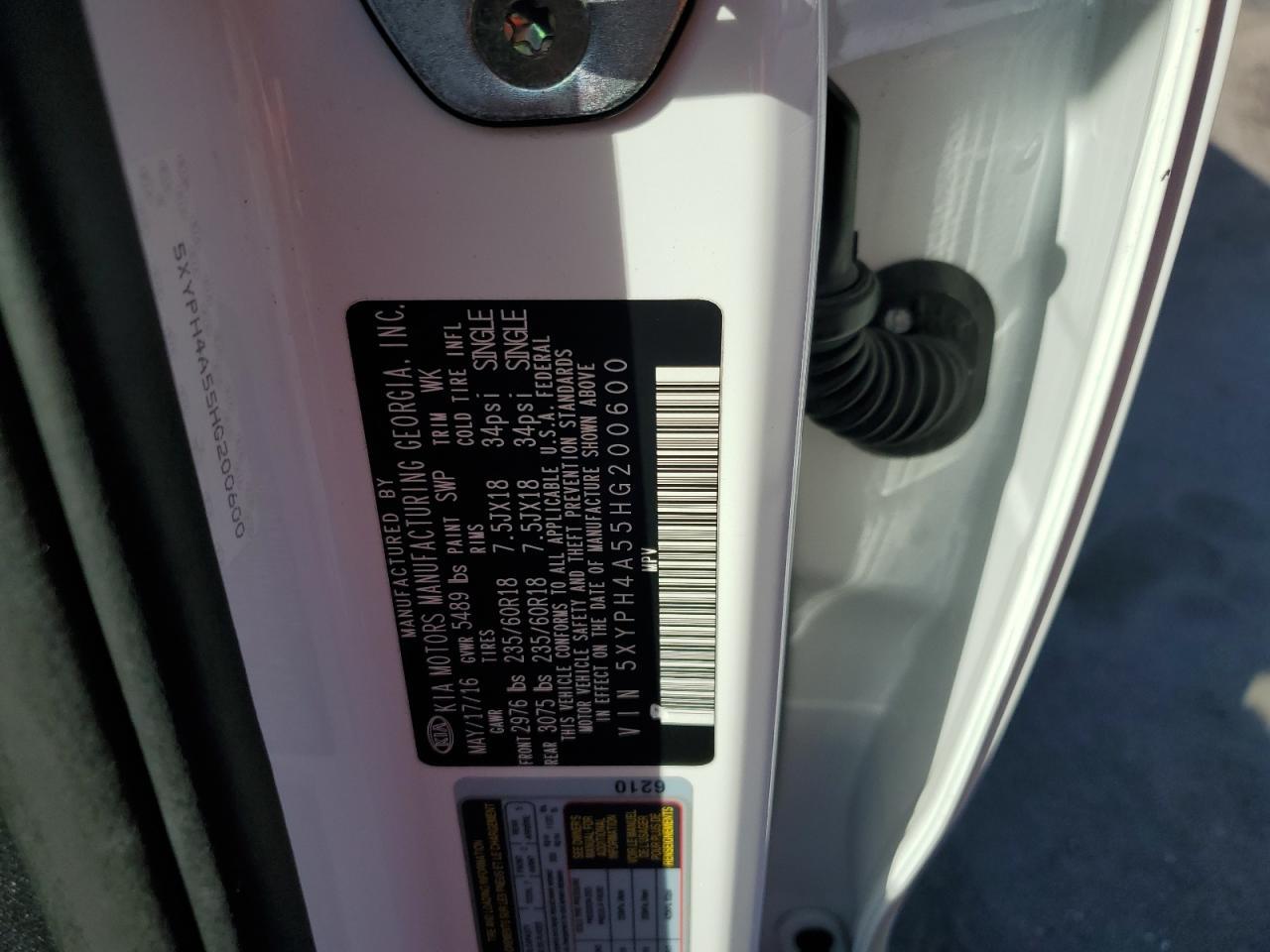2017 KIA SORENTO