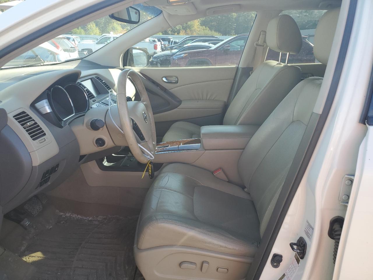2010 NISSAN MURANO