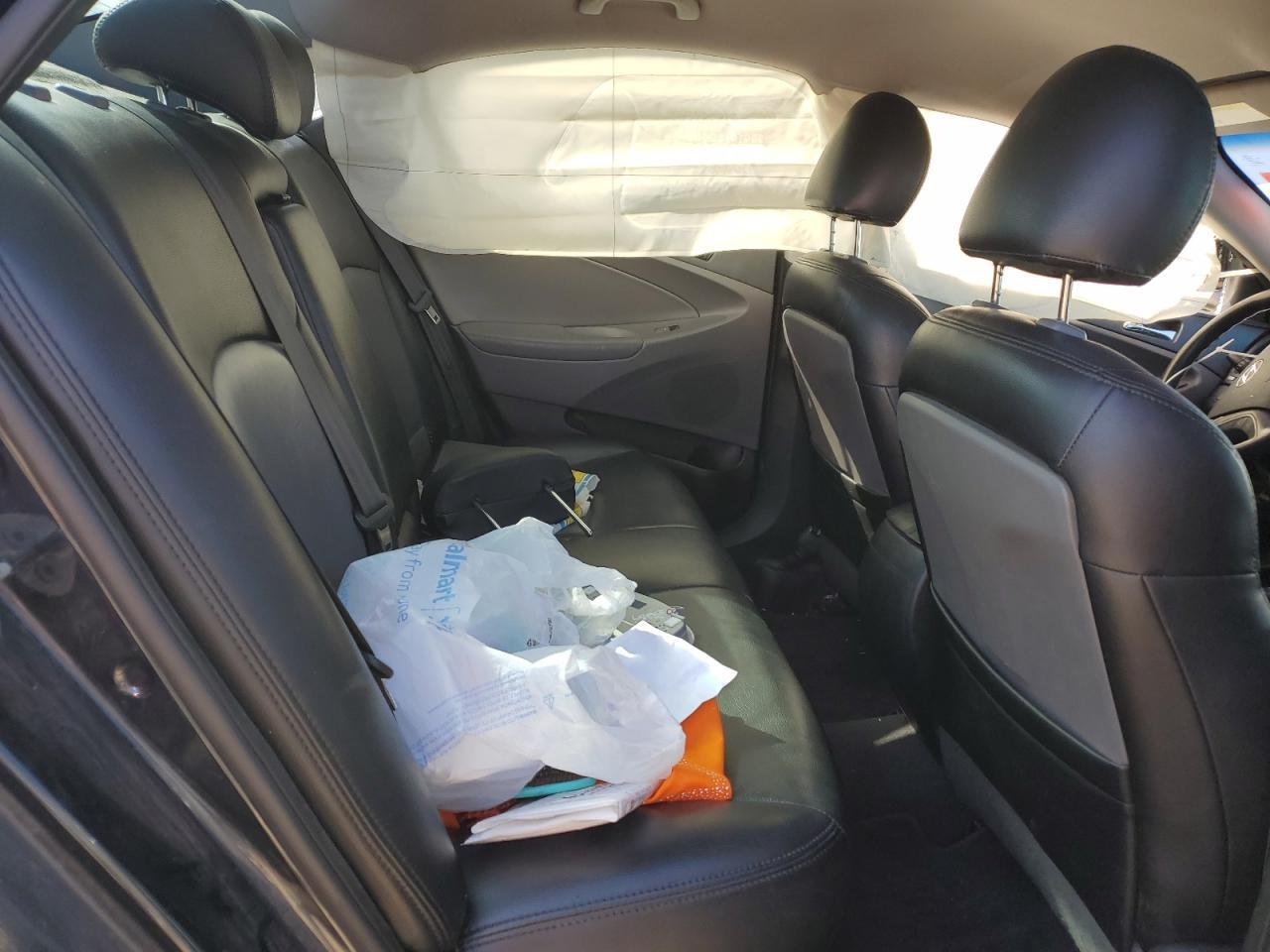 2011 HYUNDAI SONATA