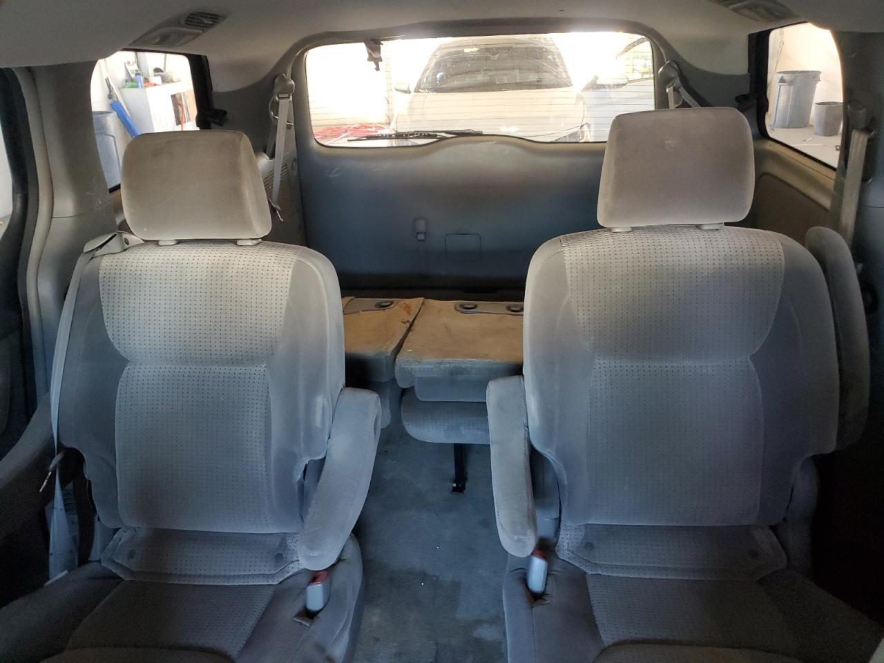 2008 TOYOTA SIENNA