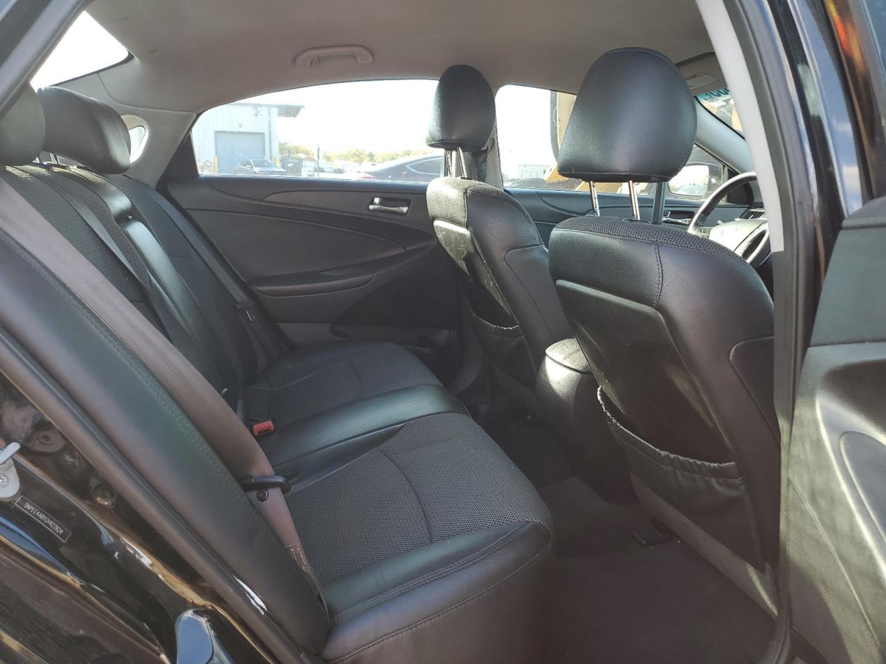 2012 HYUNDAI SONATA