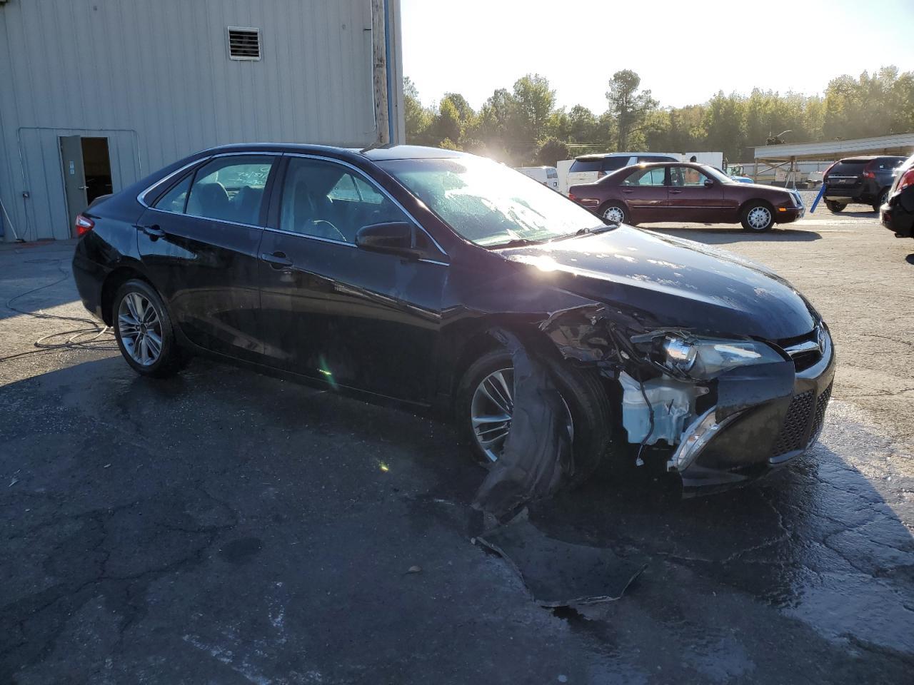 2017 TOYOTA CAMRY