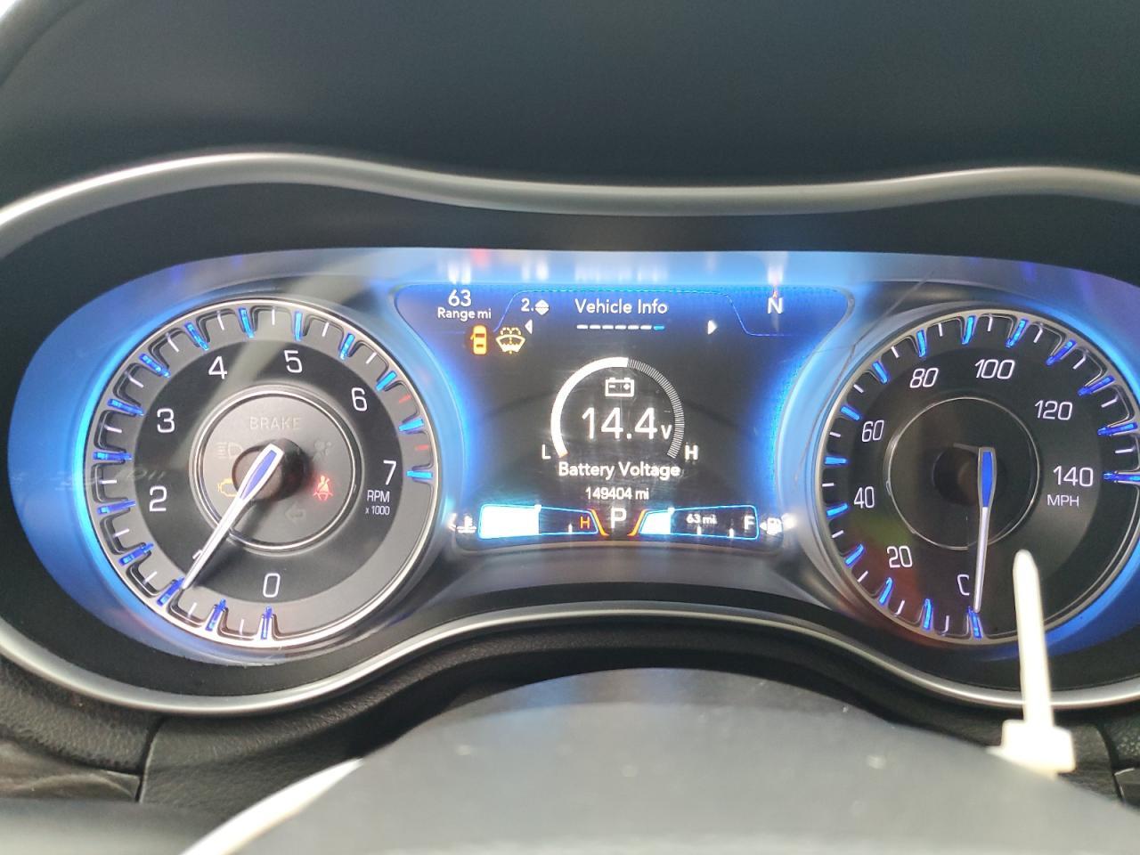 2015 CHRYSLER 300