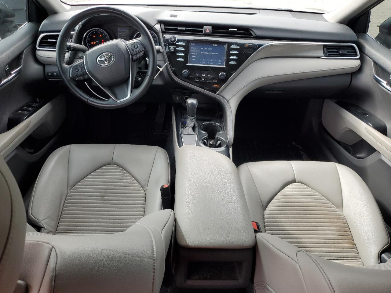 2018 TOYOTA CAMRY