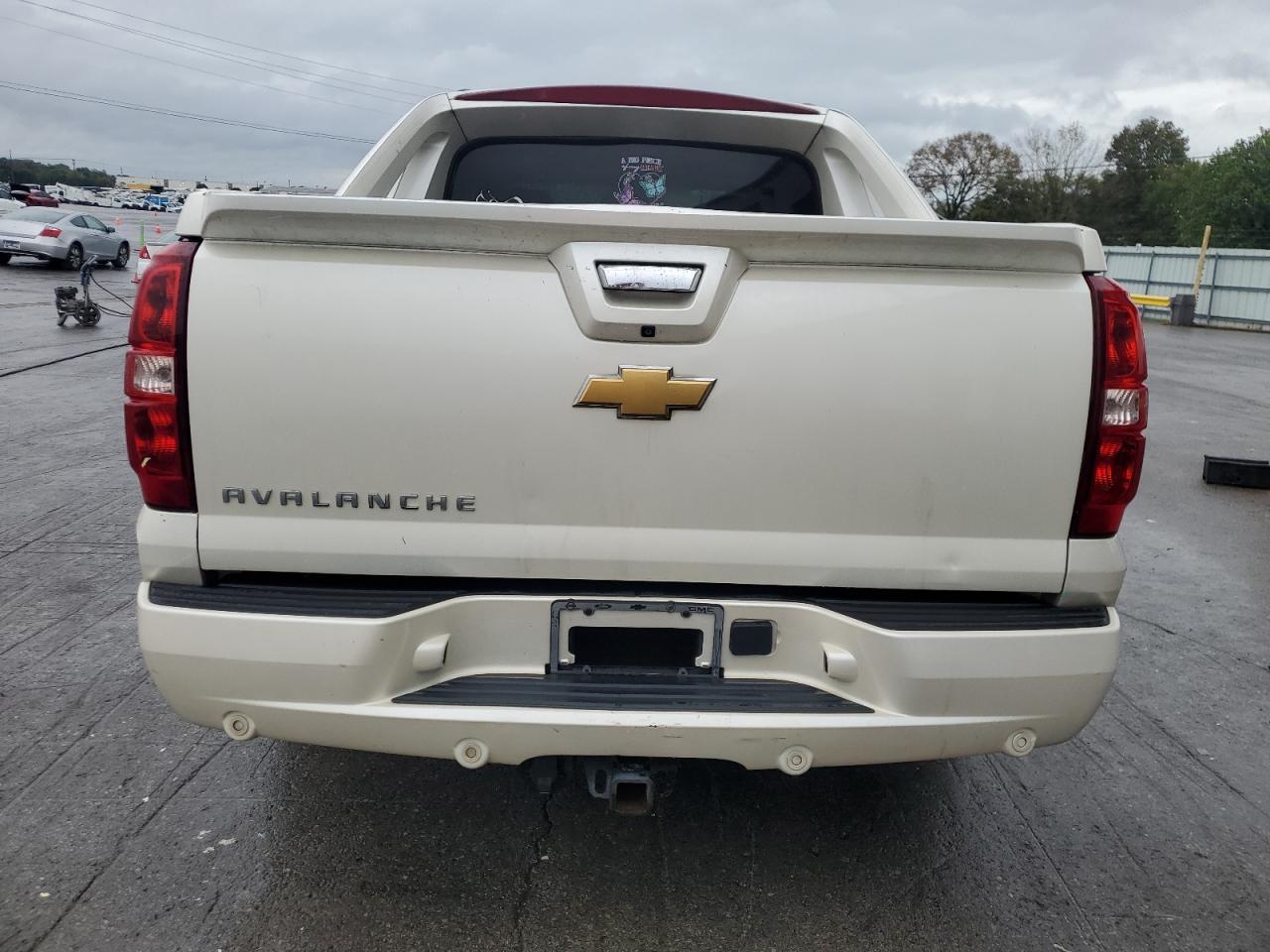 2013 CHEVROLET Avalanche